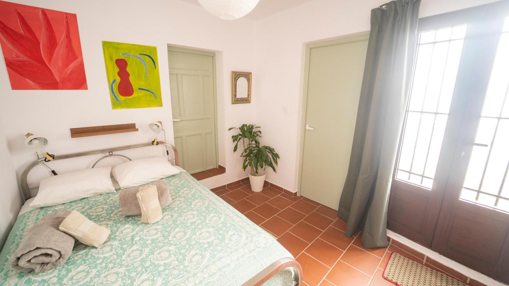 Cozy Apartment Downtown Orgiva Exterior photo